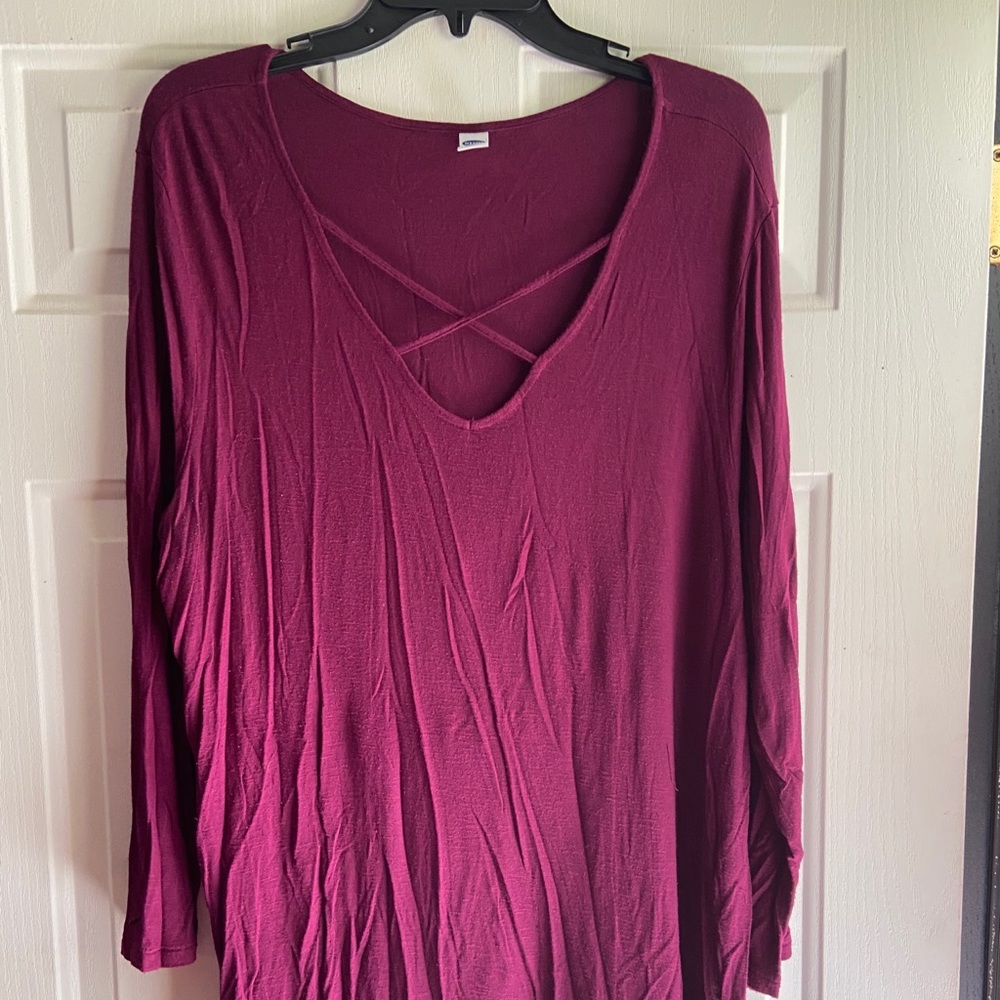 Old Navy Burgundy Top